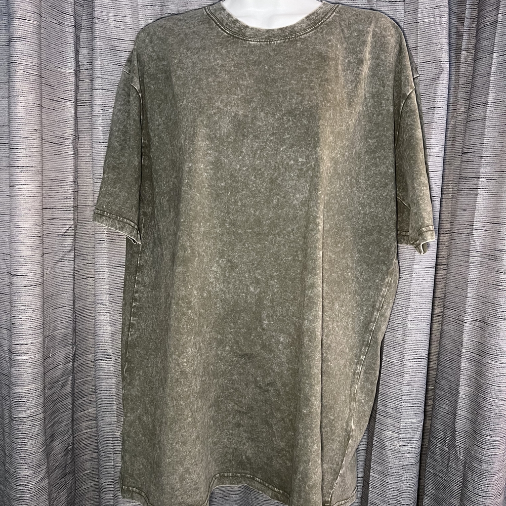 SHEIN Olive Short Sleeve Tee
